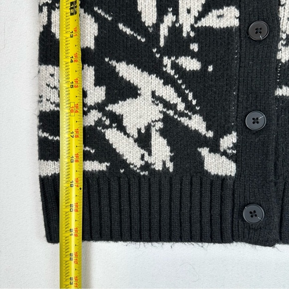 Joie Floral V-Neck Button Cardigan Sweater Abstract - Picture 7 of 7